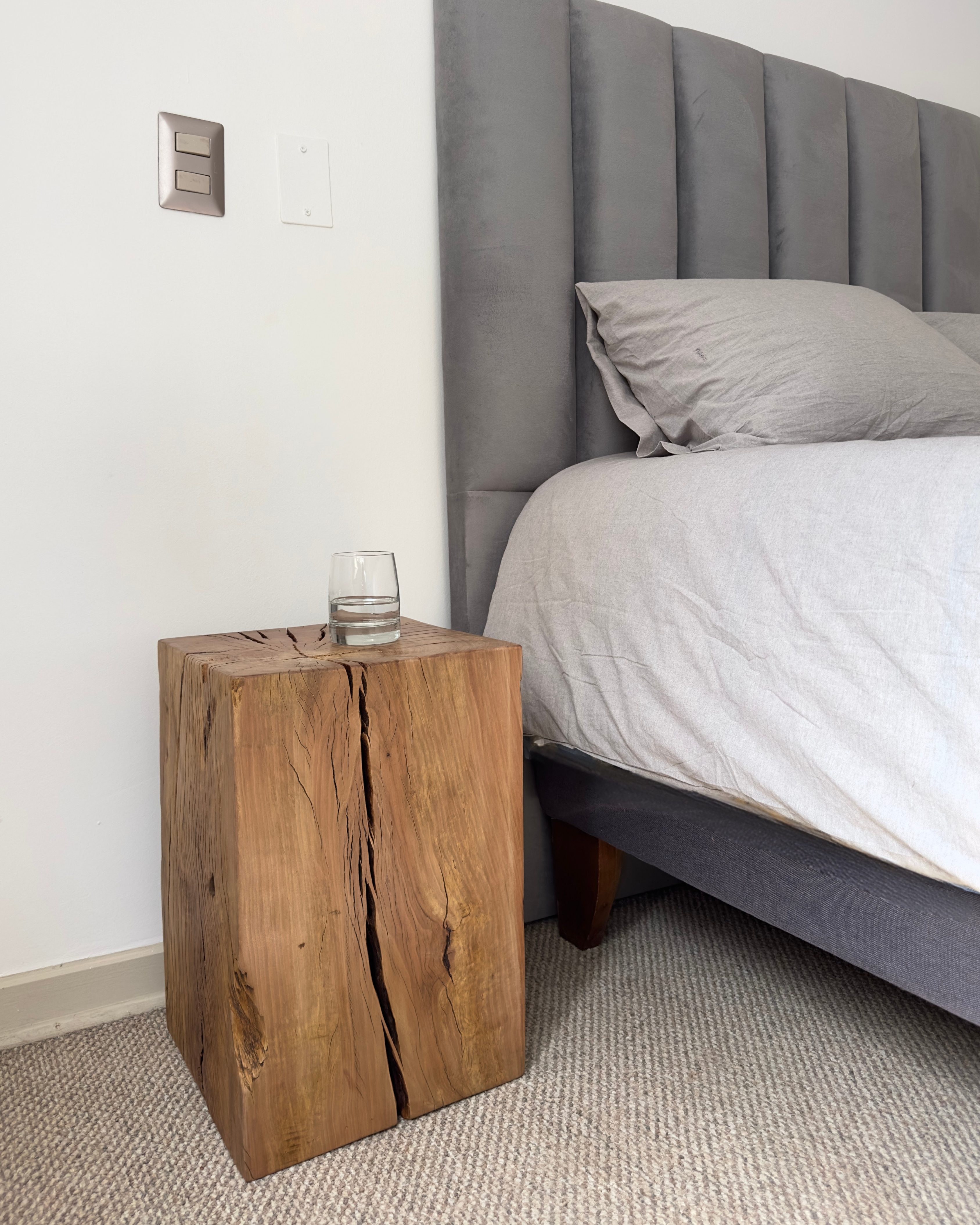 MESA LATERAL KASANOBLE