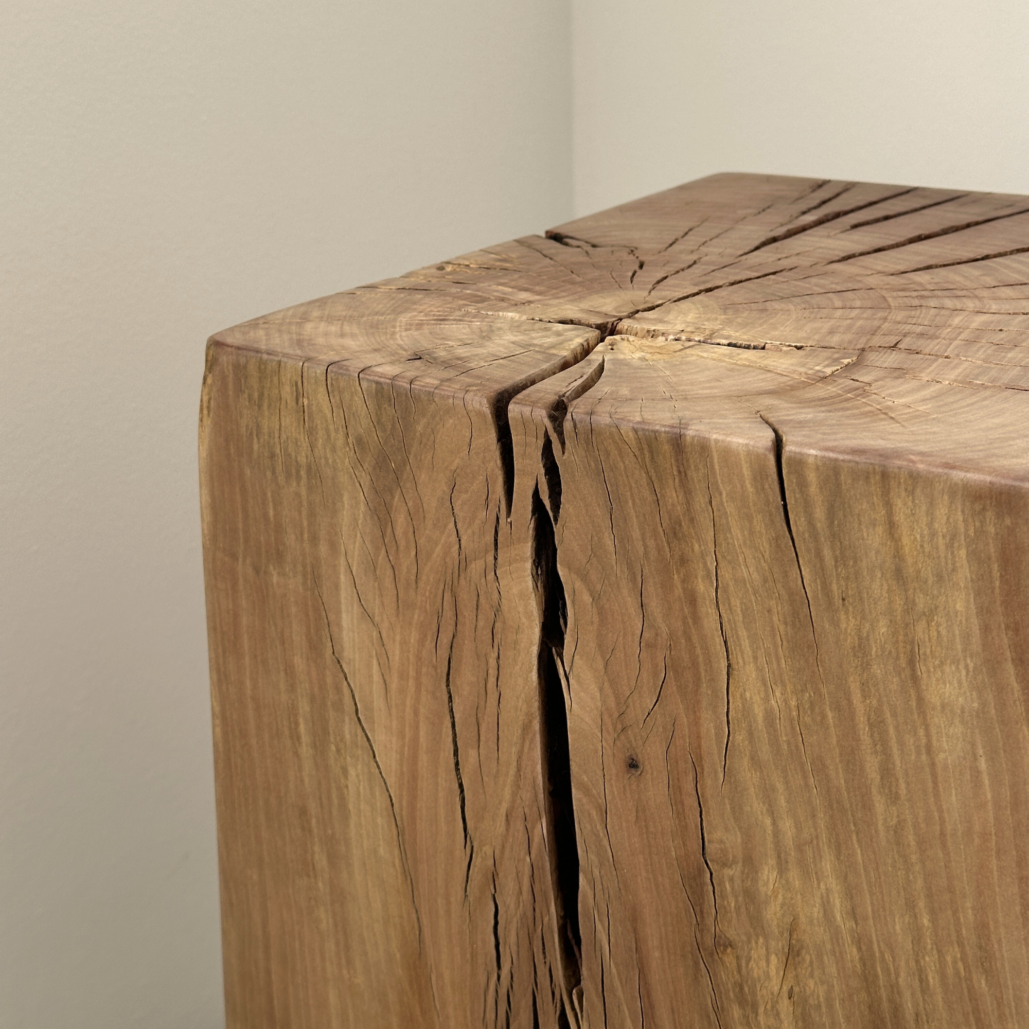 MESA LATERAL KASANOBLE